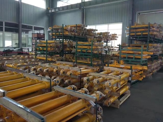 Μεταλλικοί εξορυκτές Komatsu Υδραυλικοί κύλινδροι για την κατασκευή μηχανικών κτιρίων